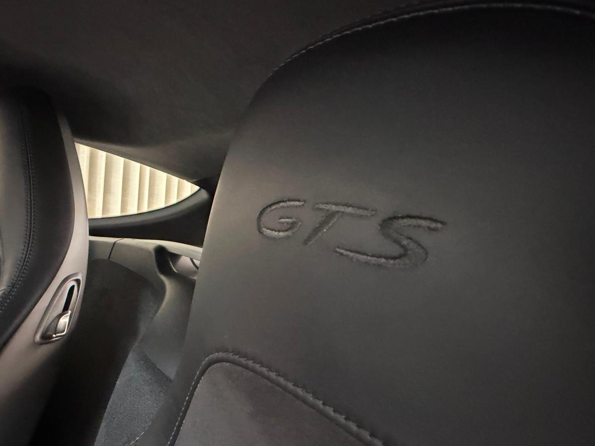 porsche-718-2018-gasolina-2497cc