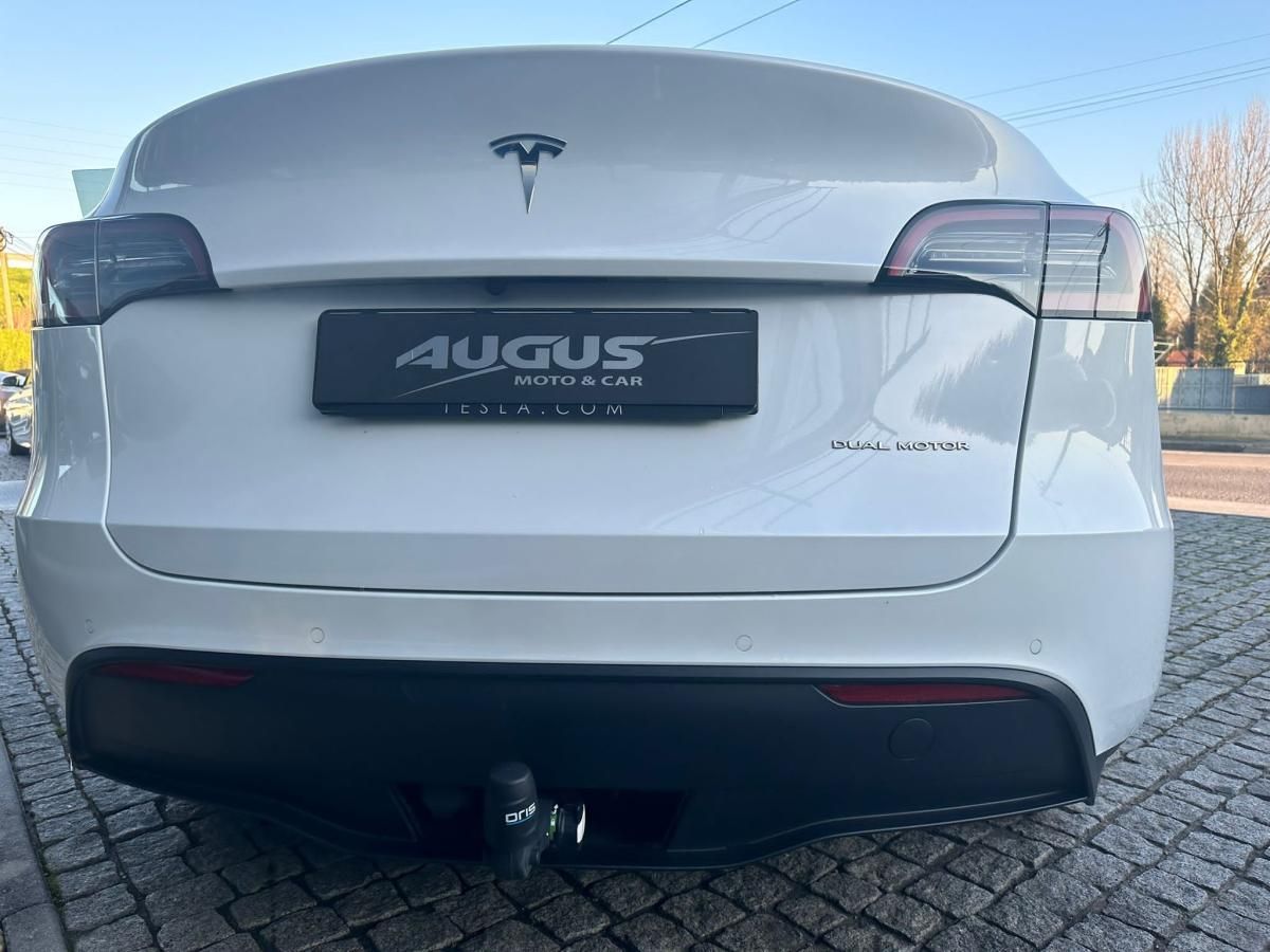 tesla-model-y-2021-eletrico-500cc