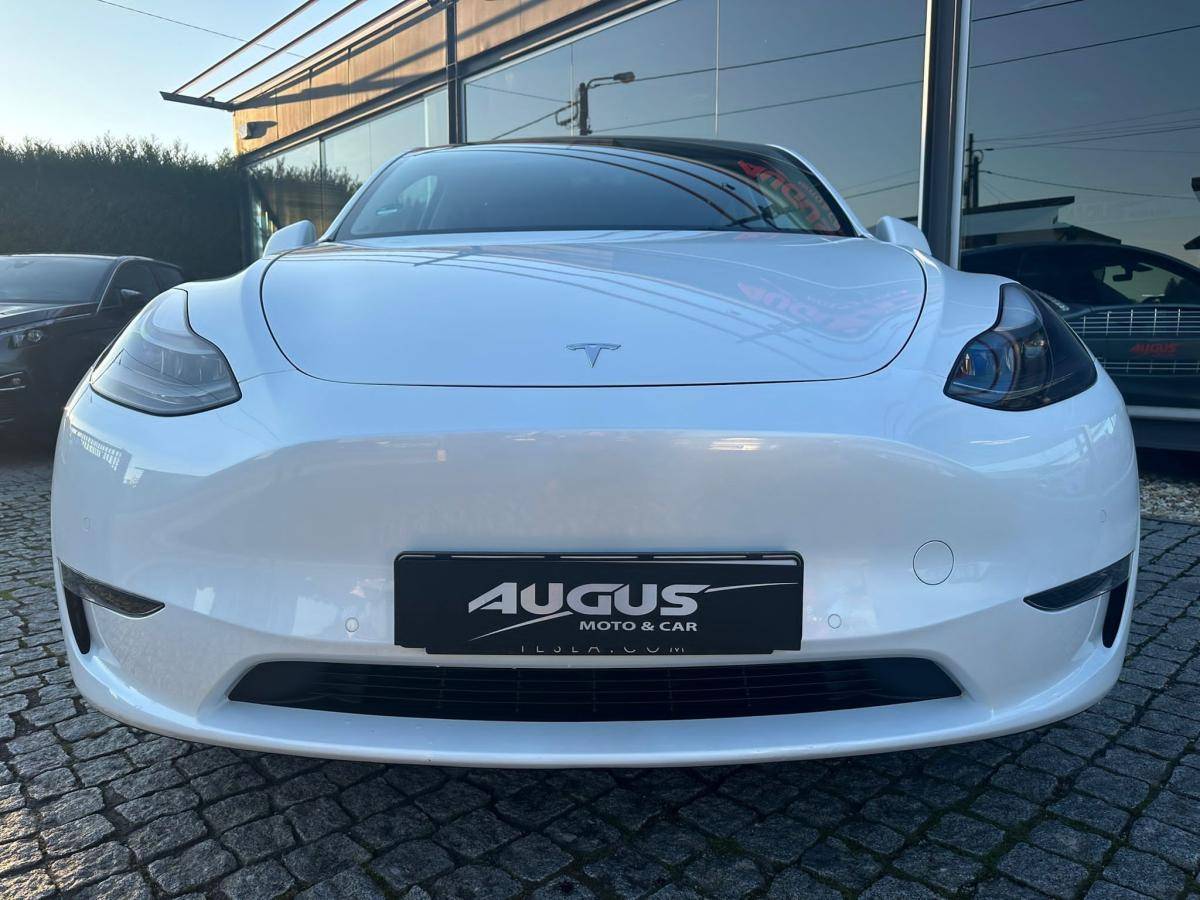 tesla-model-y-2021-eletrico-500cc