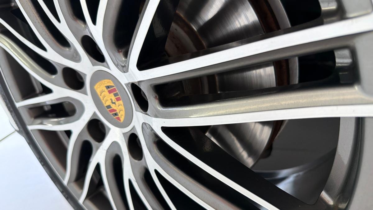 porsche-panamera-2017-diesel-3956cc