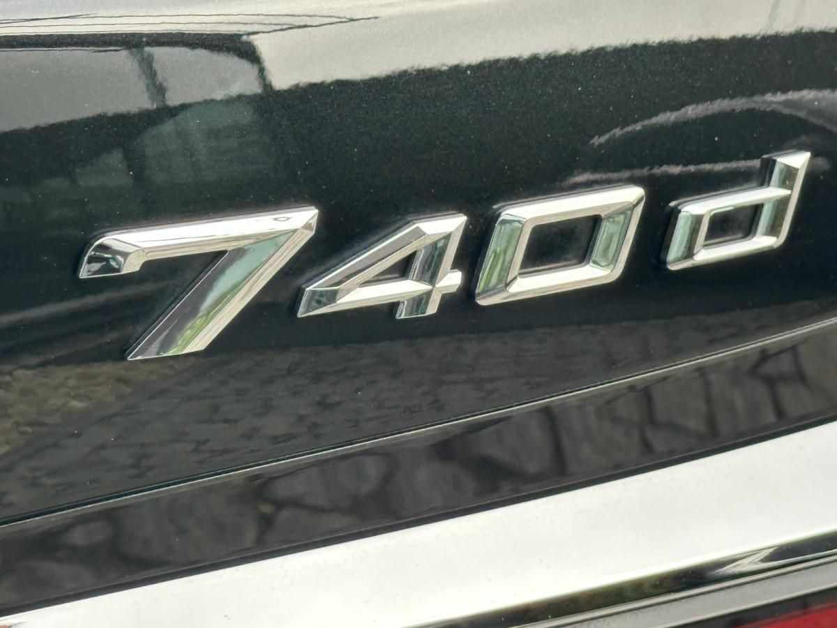 bmw-serie-7-2023-diesel-2993cc