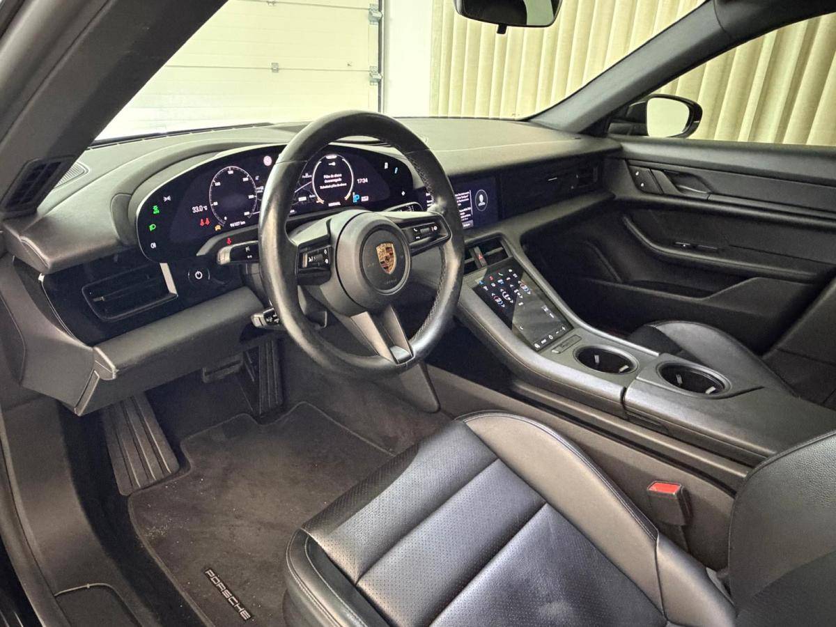 porsche-taycan-2022-eletrico-500cc