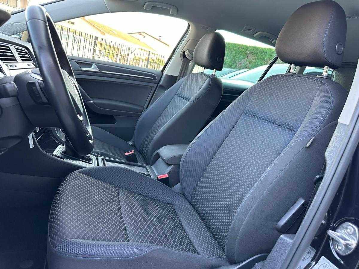 volkswagen-golf-variant-2020-diesel-1968cc