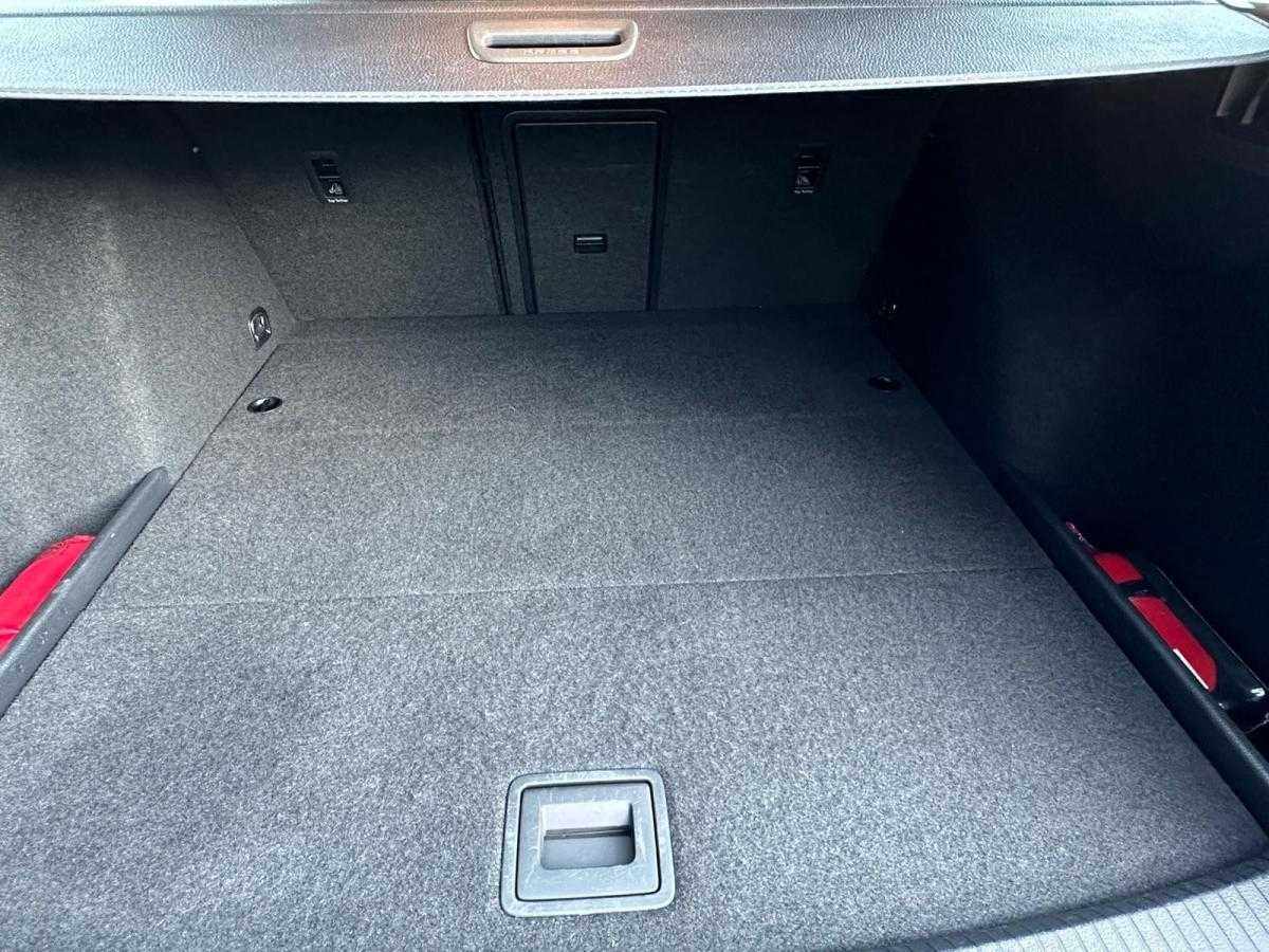volkswagen-golf-variant-2020-diesel-1968cc