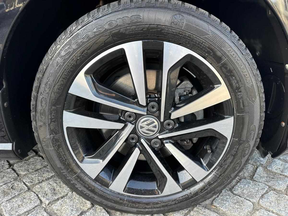 volkswagen-golf-variant-2020-diesel-1968cc