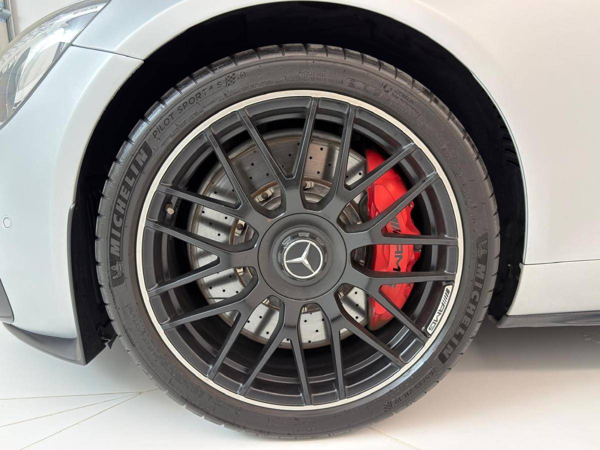 mercedes-benz-amg-gt-2015-gasolina-3982cc