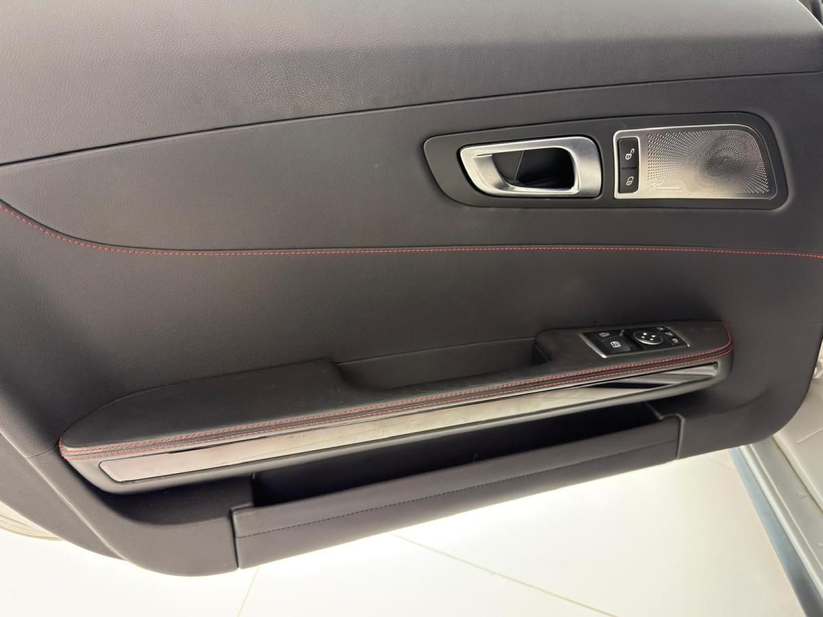 mercedes-benz-amg-gt-2015-gasolina-3982cc