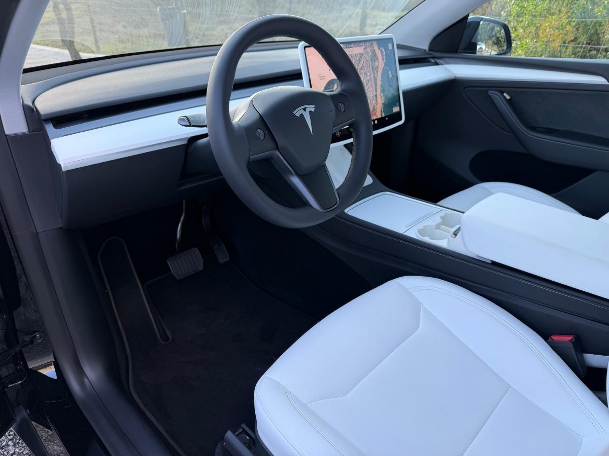 tesla-model-y-2023-eletrico-500cc