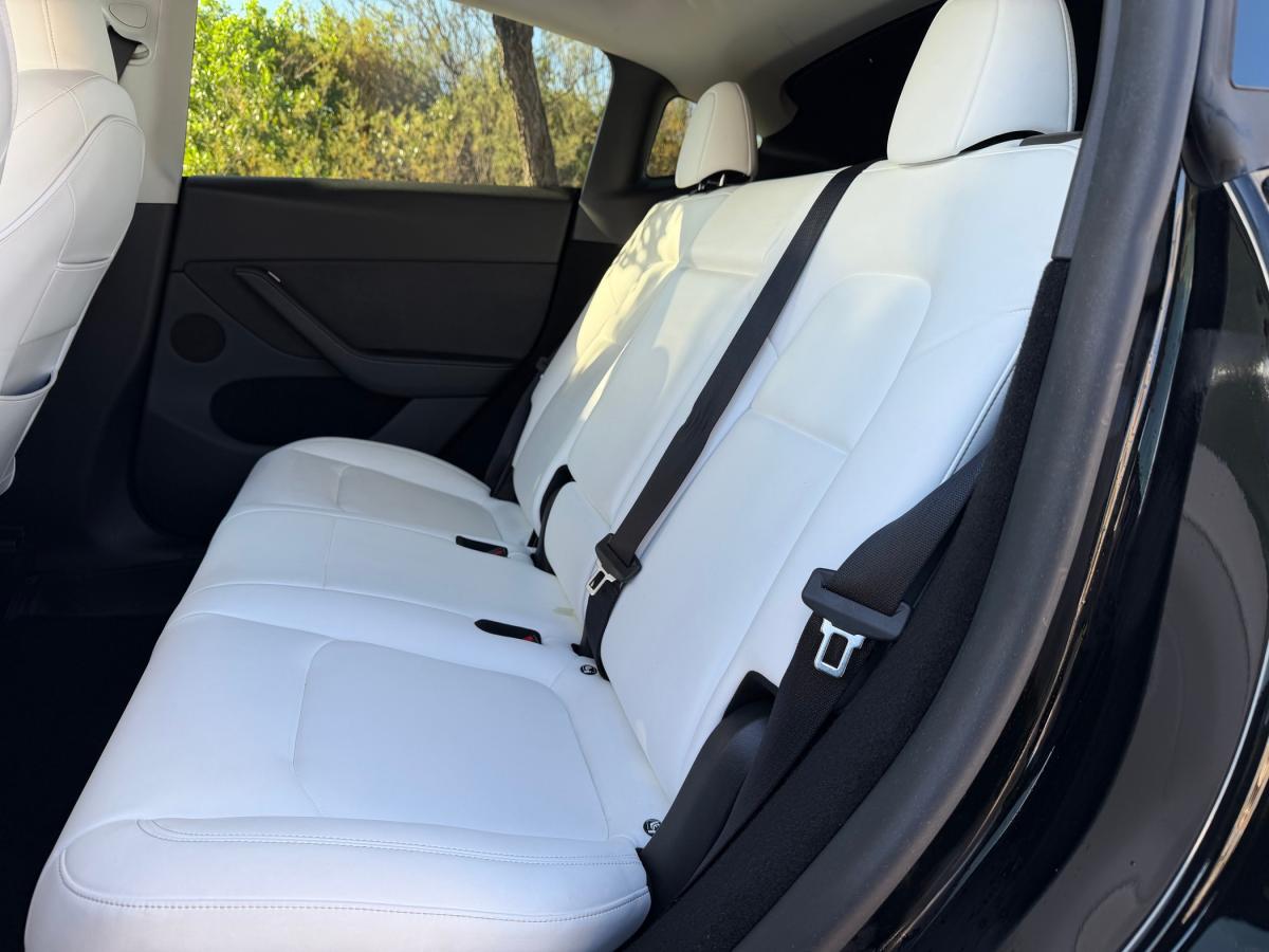 tesla-model-y-2023-eletrico-500cc