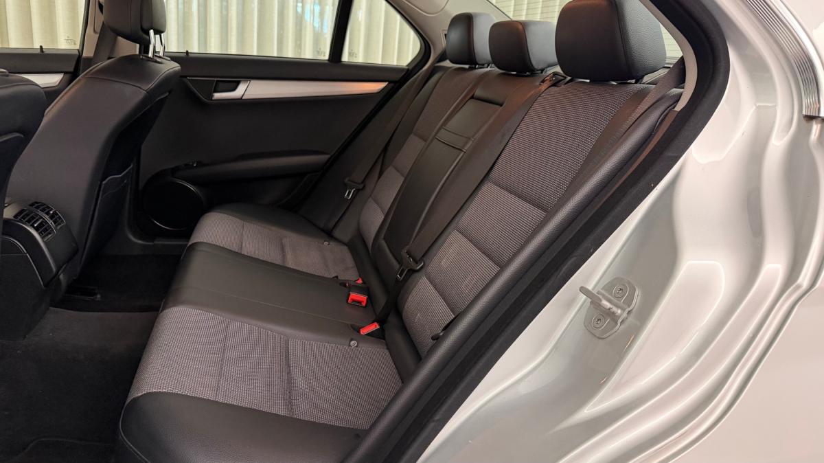 mercedes-benz-classe-c-2012-diesel-2143cc