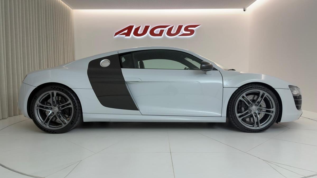 audi-r8-2010-gasolina-5204cc