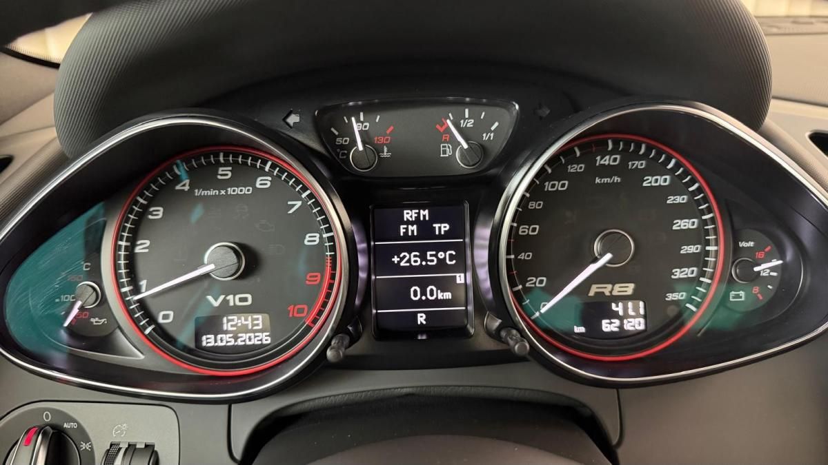 audi-r8-2010-gasolina-5204cc