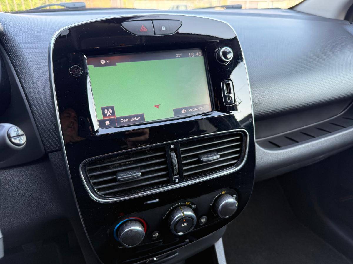 renault-clio-sport-tourer-2018-gasolina-898cc
