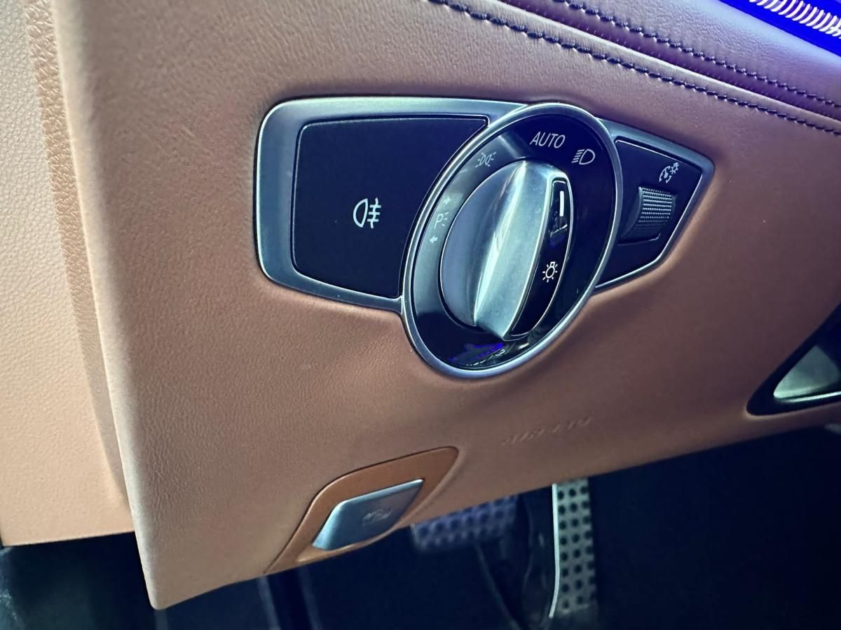 mercedes-benz-amg-gt-2019-gasolina-2999cc