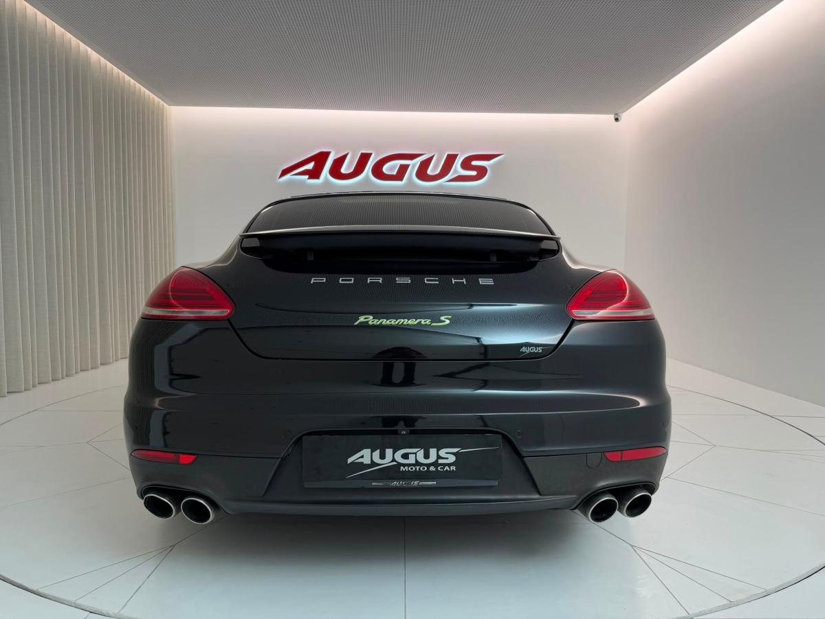 porsche-panamera-2015-hibrido-a-gasolina-2995cc