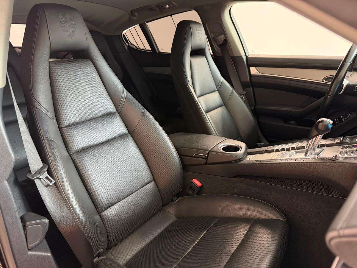 porsche-panamera-2015-hibrido-a-gasolina-2995cc