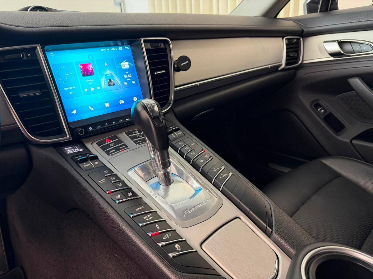 porsche-panamera-2015-hibrido-a-gasolina-2995cc