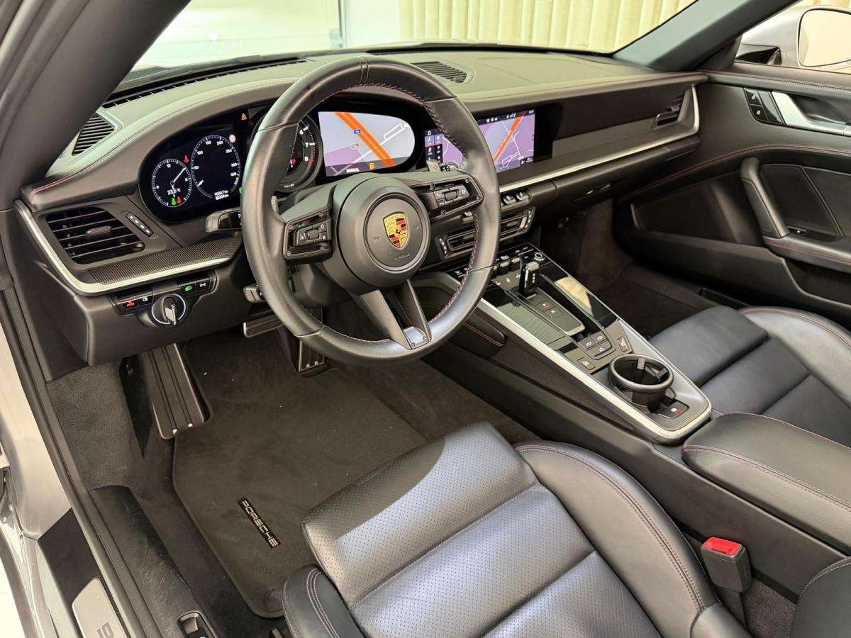 porsche-992-2020-gasolina-2981cc