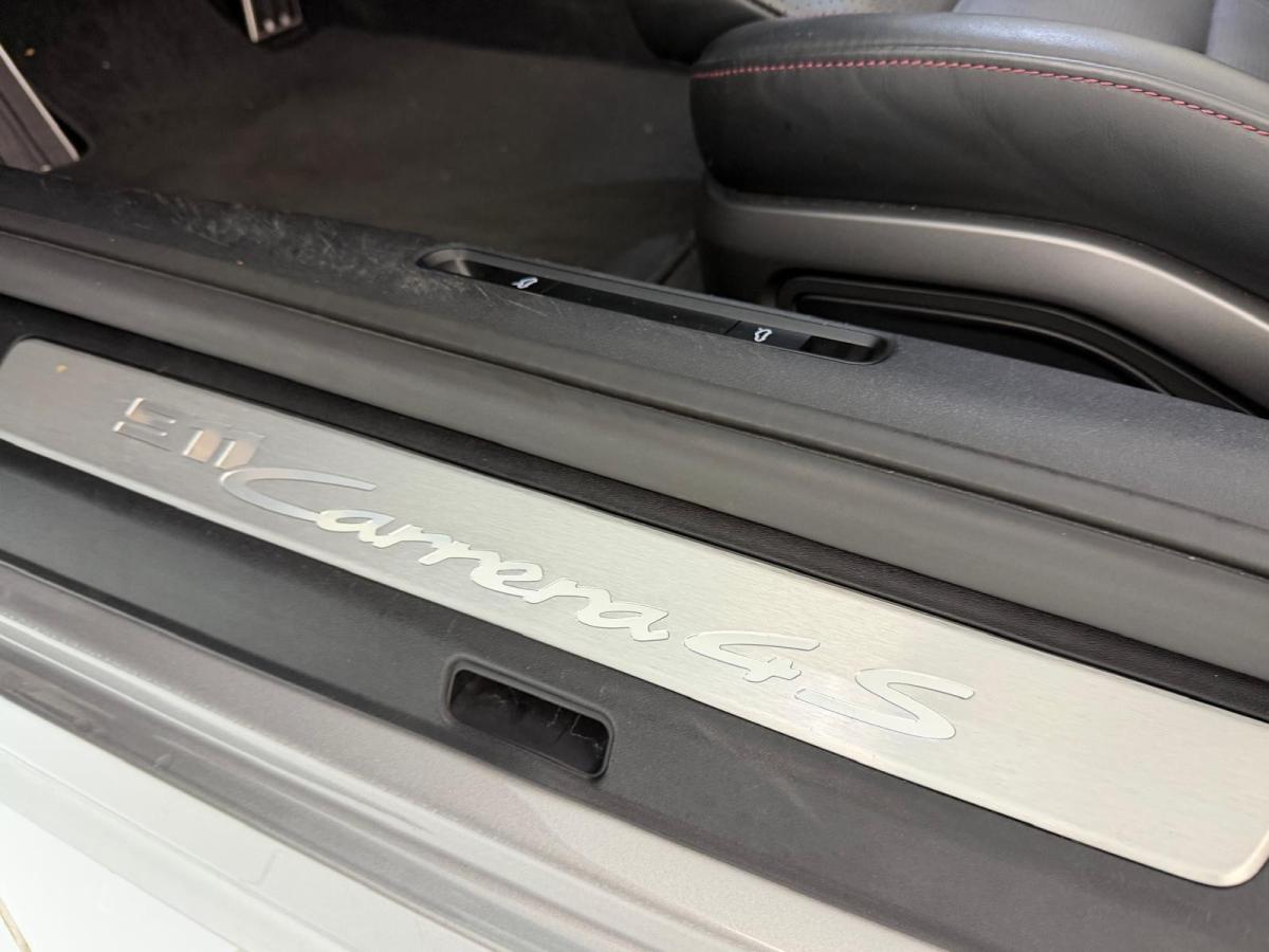 porsche-992-2020-gasolina-2981cc