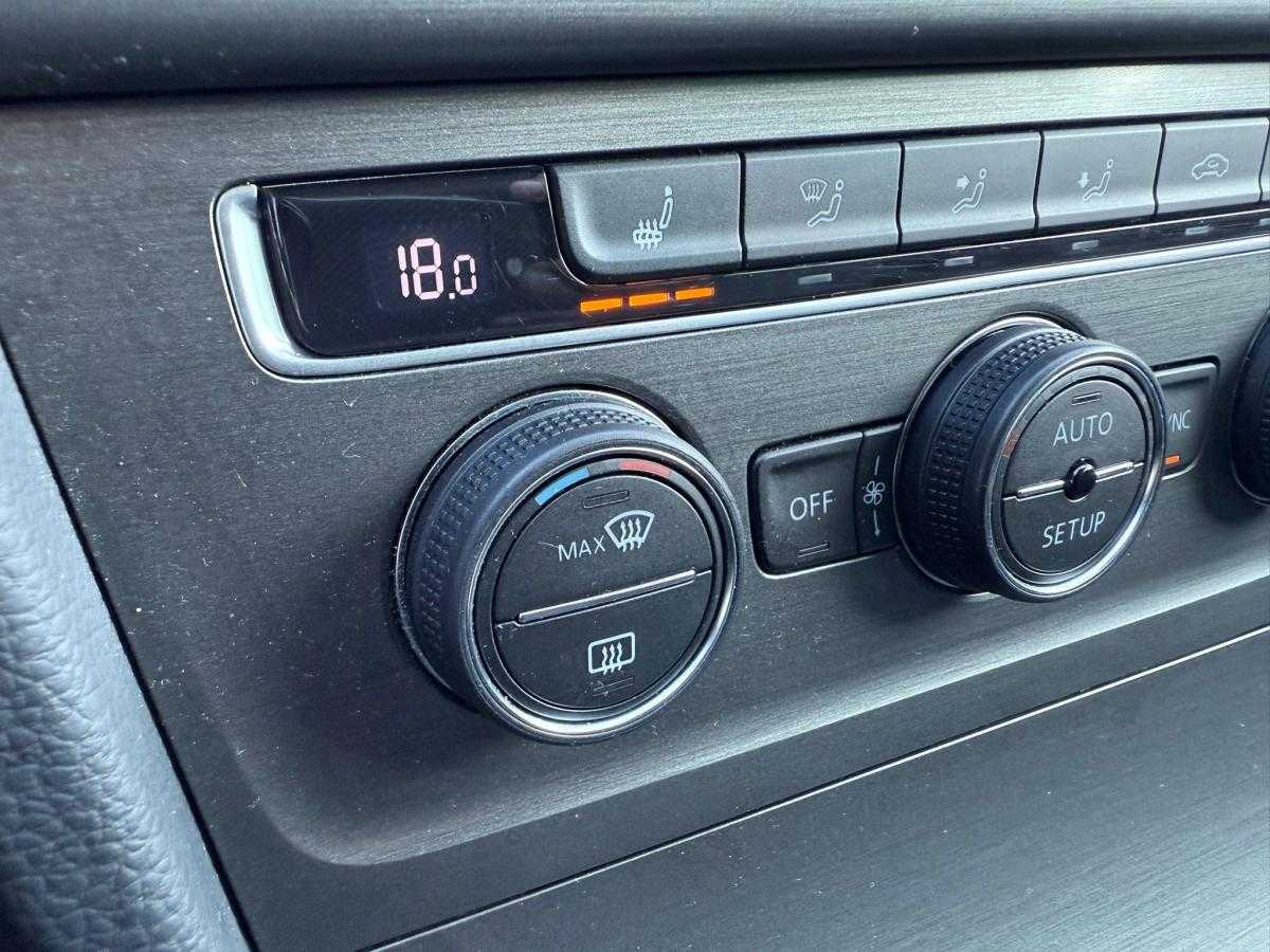 volkswagen-golf-2013-gasolina-1197cc