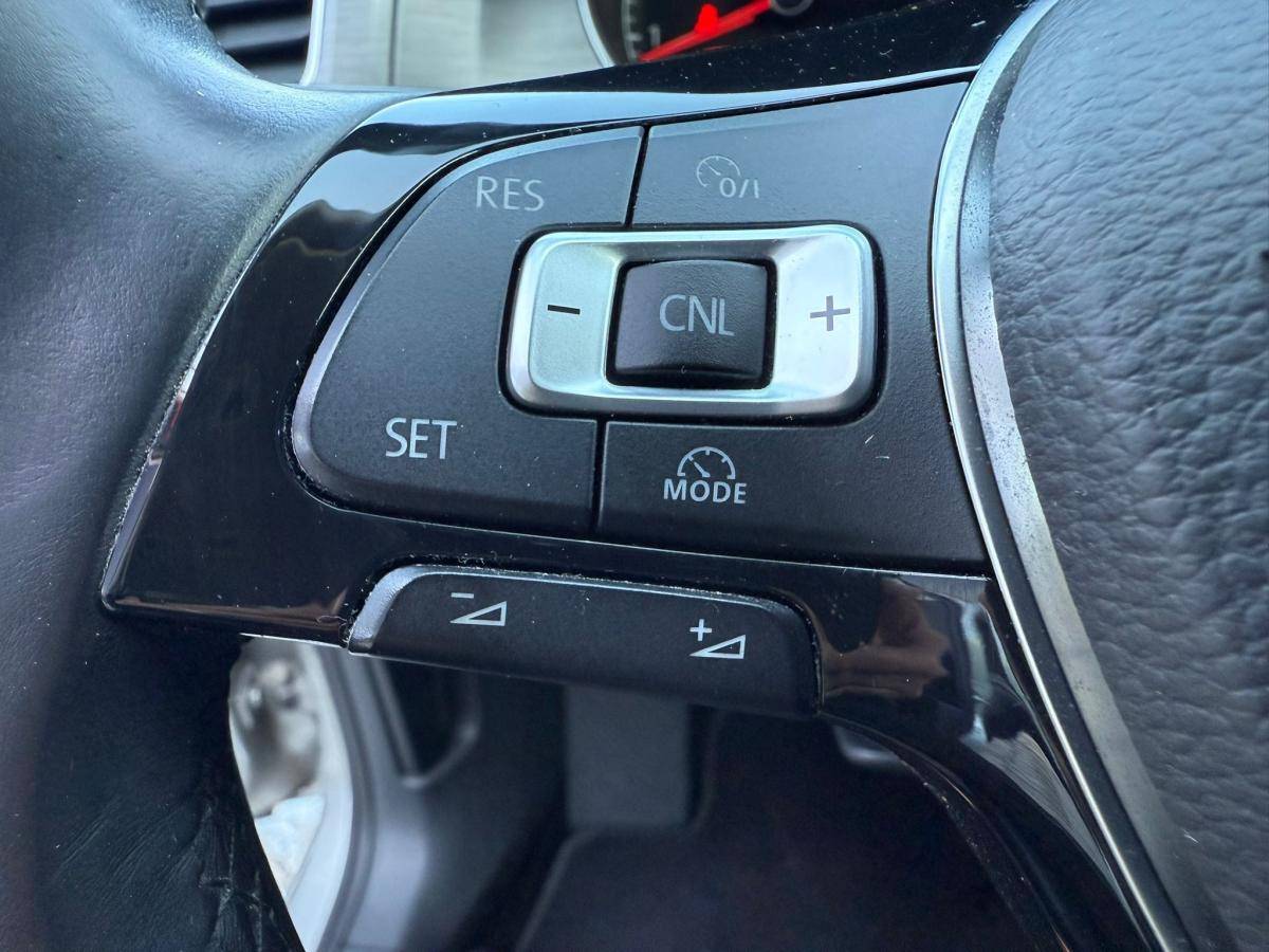 volkswagen-golf-2013-gasolina-1197cc