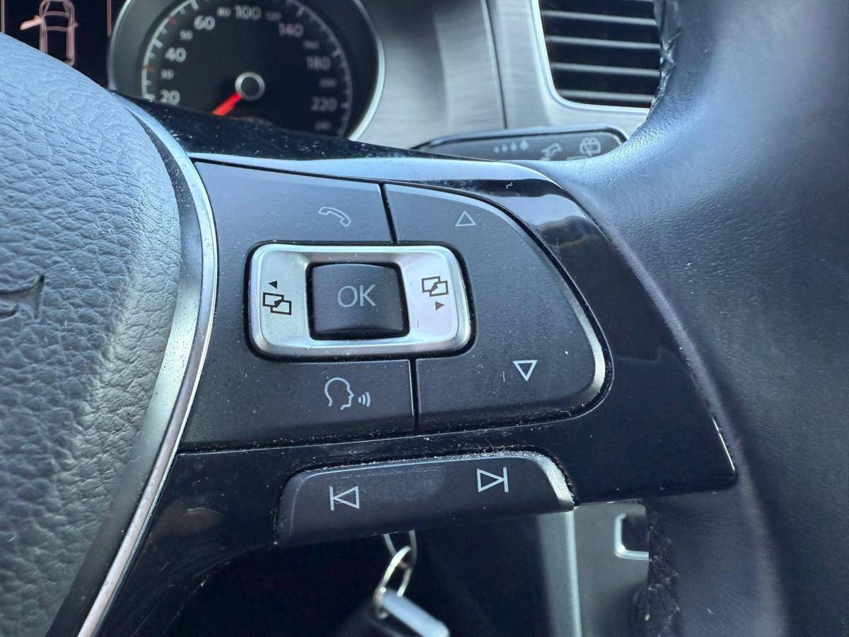volkswagen-golf-2013-gasolina-1197cc