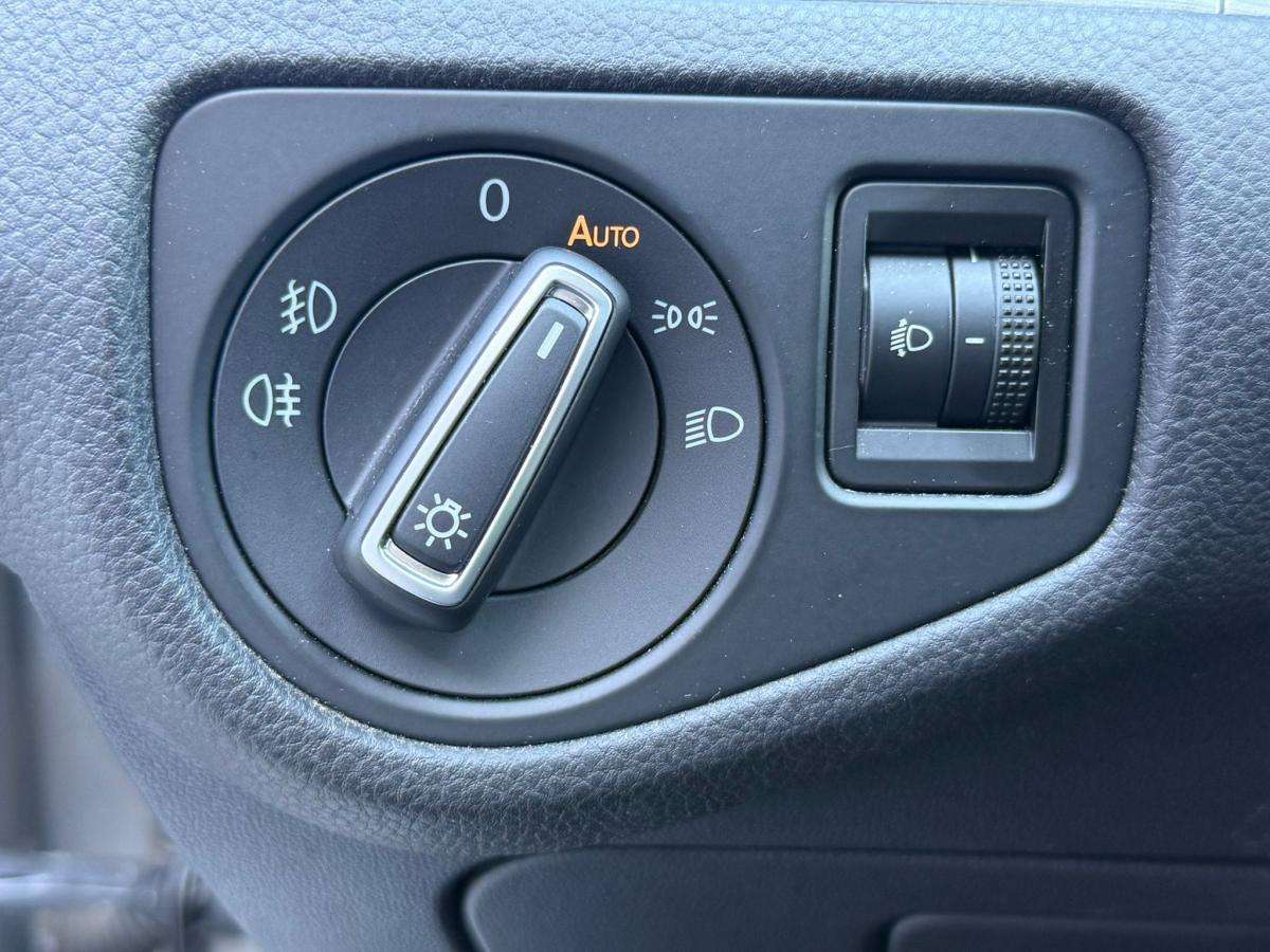 volkswagen-golf-2013-gasolina-1197cc
