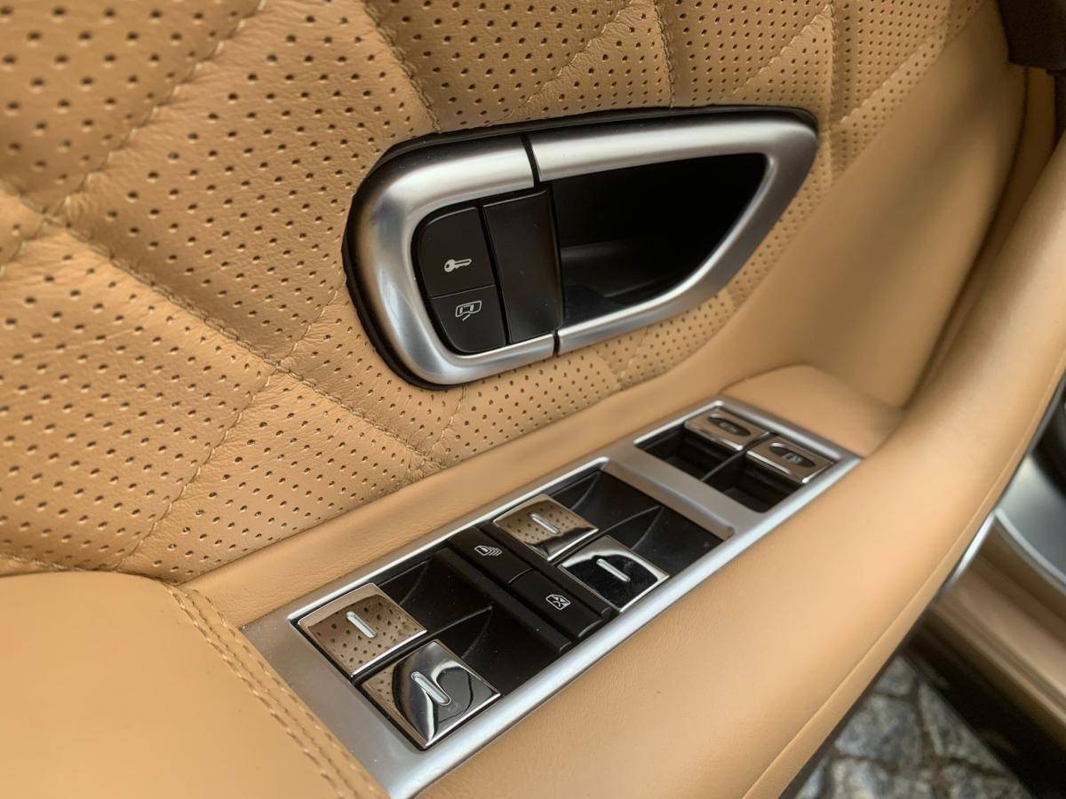 bentley-continental-2015-gasolina-5998cc