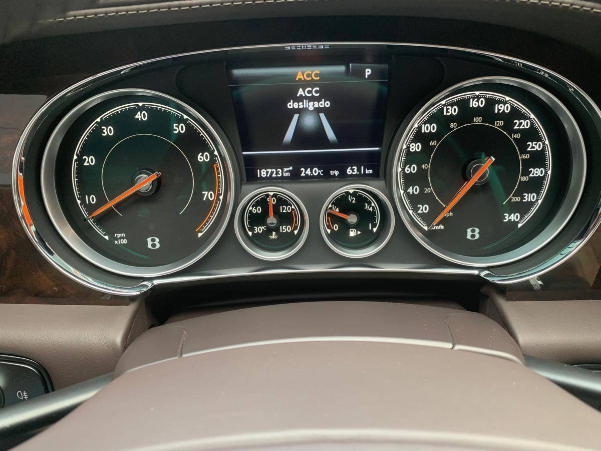 bentley-continental-2015-gasolina-5998cc