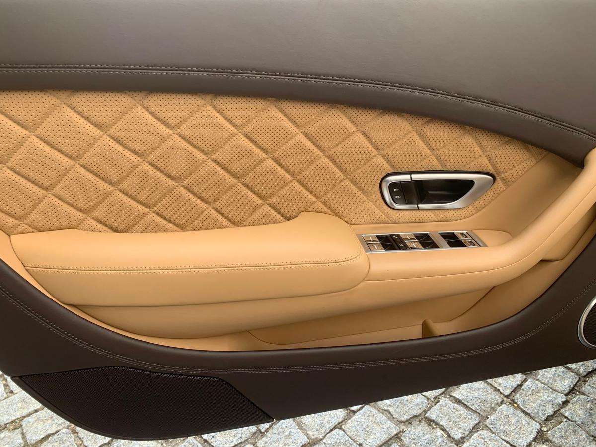 bentley-continental-2015-gasolina-5998cc