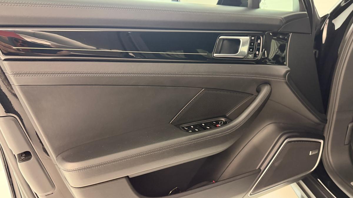 porsche-panamera-sport-turismo-2020-hibrido-a-gasolina-2894cc