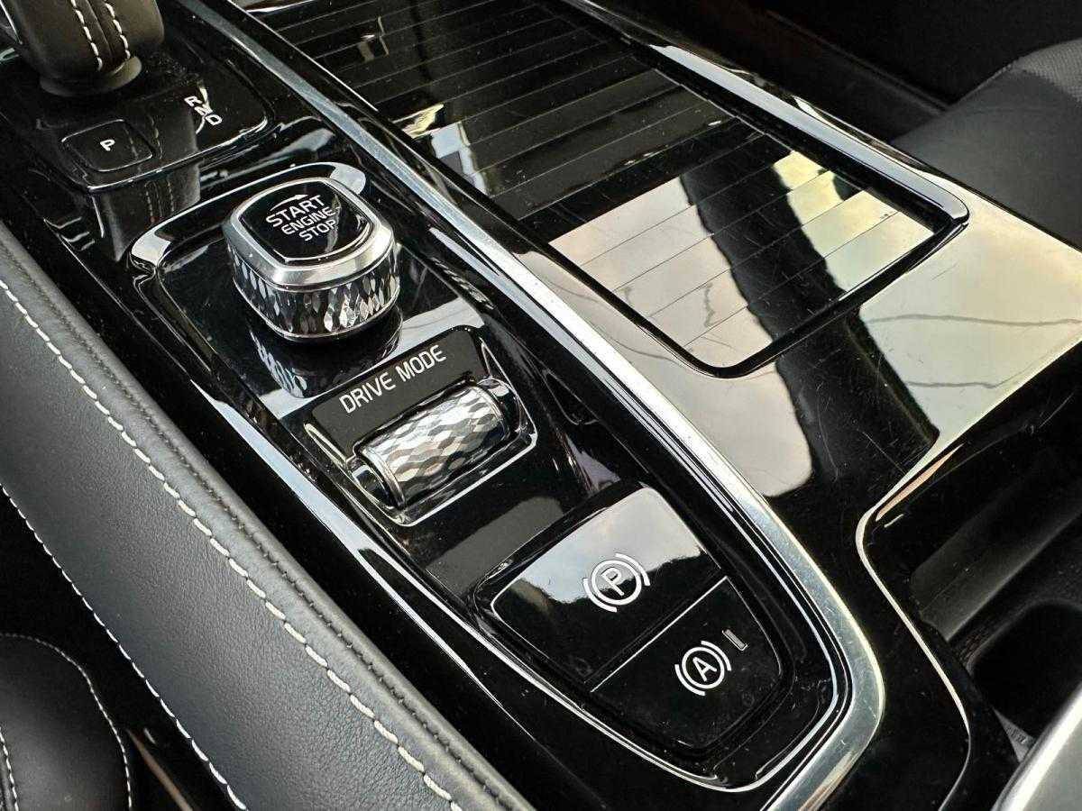 volvo-s60-2020-hibrido-a-gasolina-1969cc
