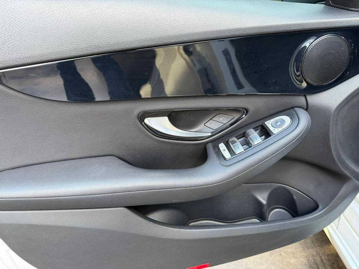 mercedes-benz-classe-c-2015-diesel-2143cc