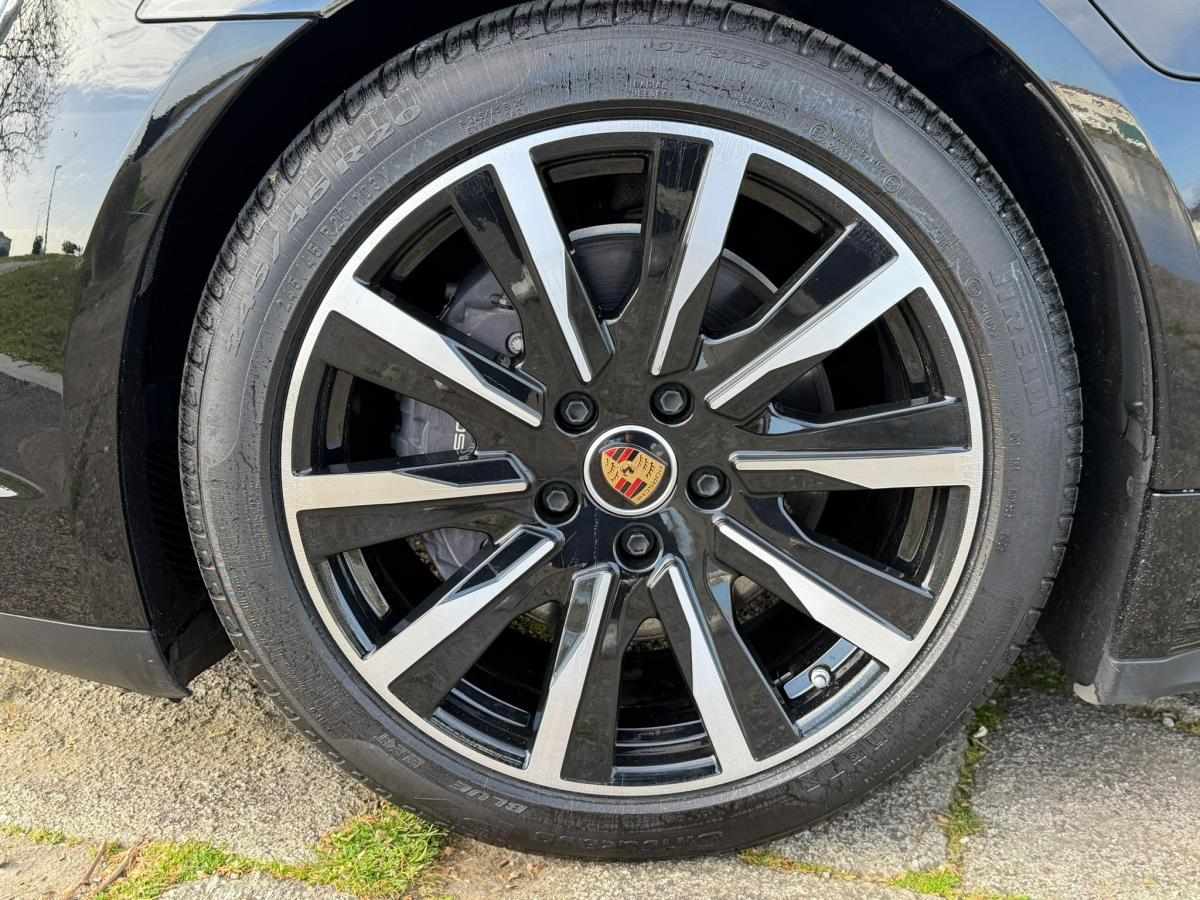 porsche-taycan-2022-eletrico-500cc