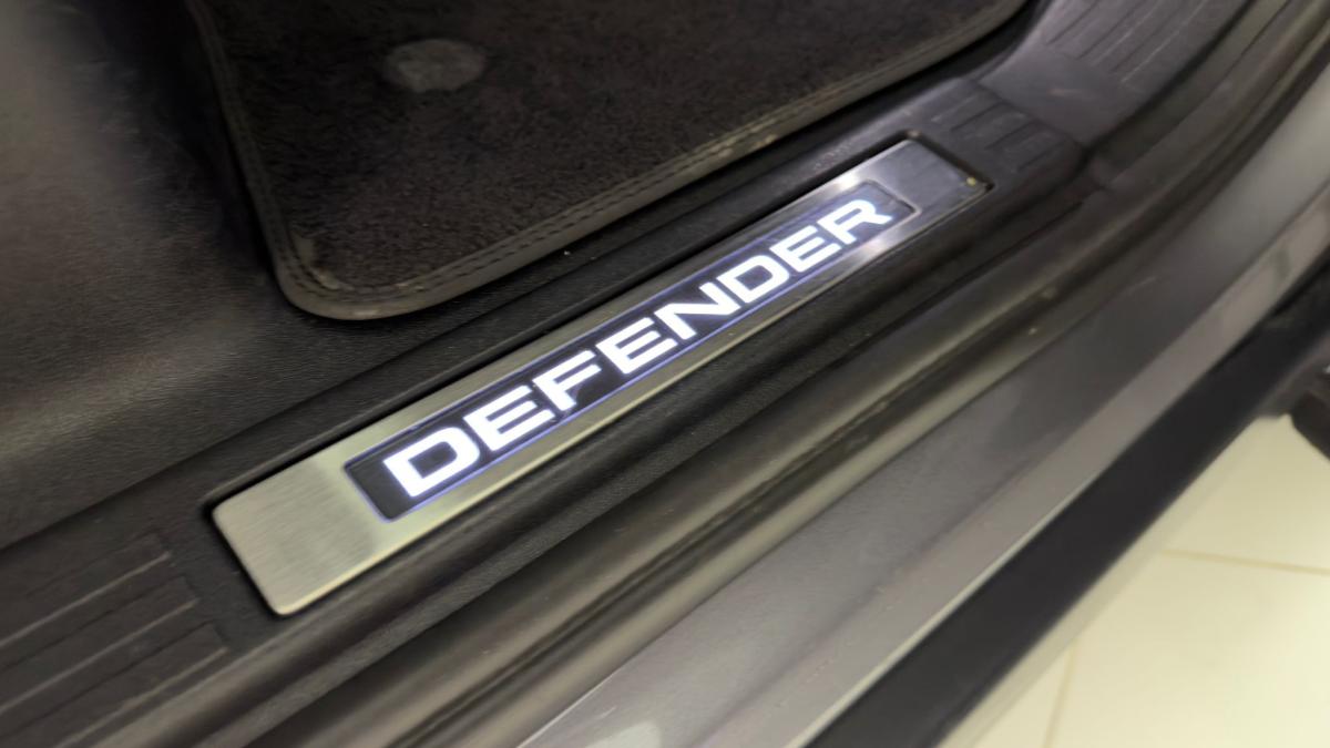 land-rover-defender-2021-diesel-2997cc