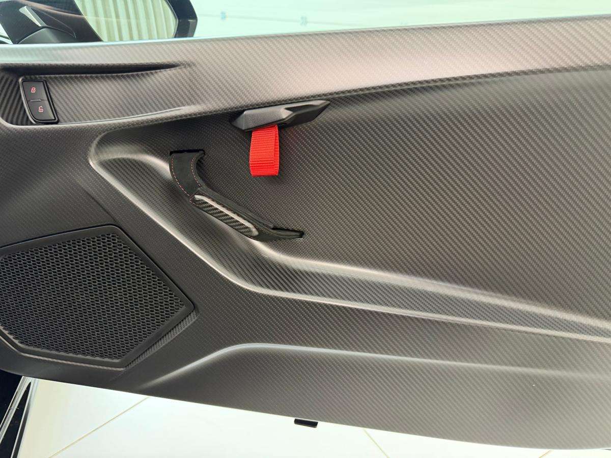 lamborghini-huracan-2024-gasolina-5204cc