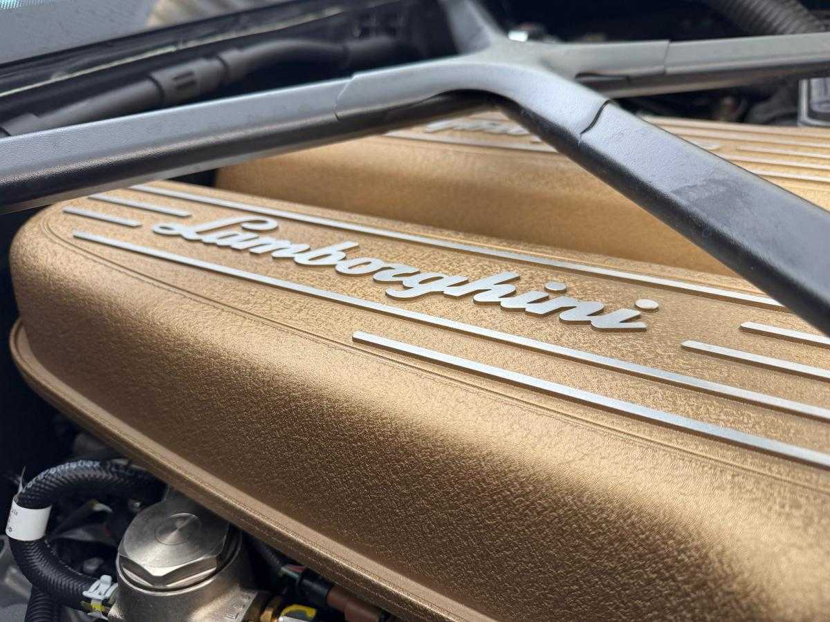 lamborghini-huracan-2024-gasolina-5204cc