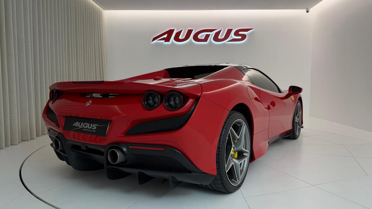 ferrari-f8-tributo-2022-gasolina-3902cc