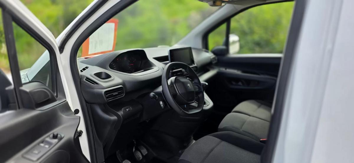 peugeot-partner-2022-diesel-1499cc