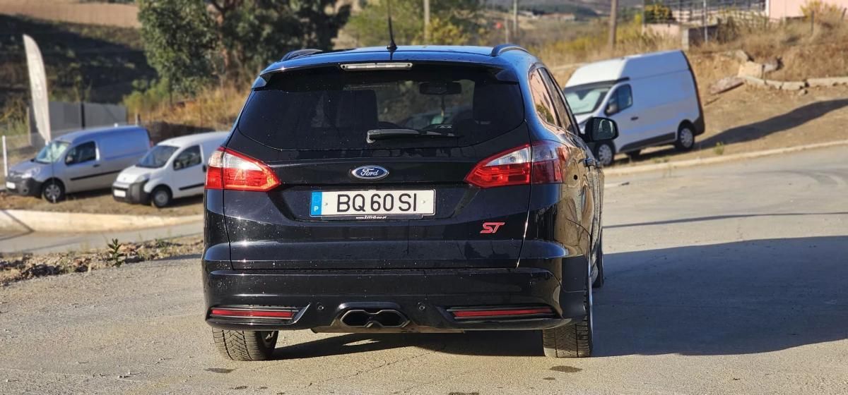 ford-focus-sw-2013-gasolina-1999cc