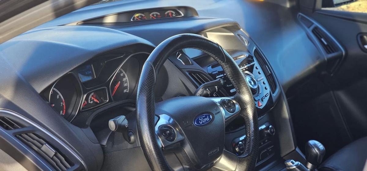 ford-focus-sw-2013-gasolina-1999cc