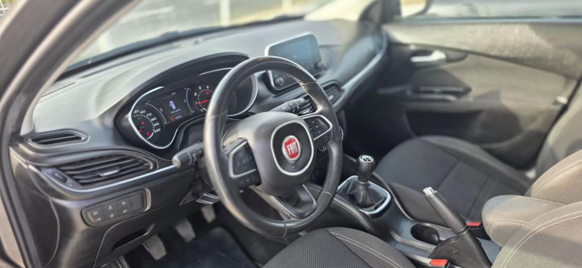 fiat-tipo-station-wagon-2017-diesel-1248cc