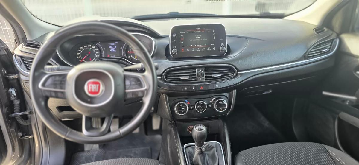 fiat-tipo-station-wagon-2017-diesel-1248cc
