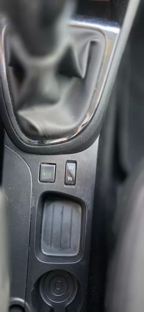 renault-captur-2013-gasolina-898cc