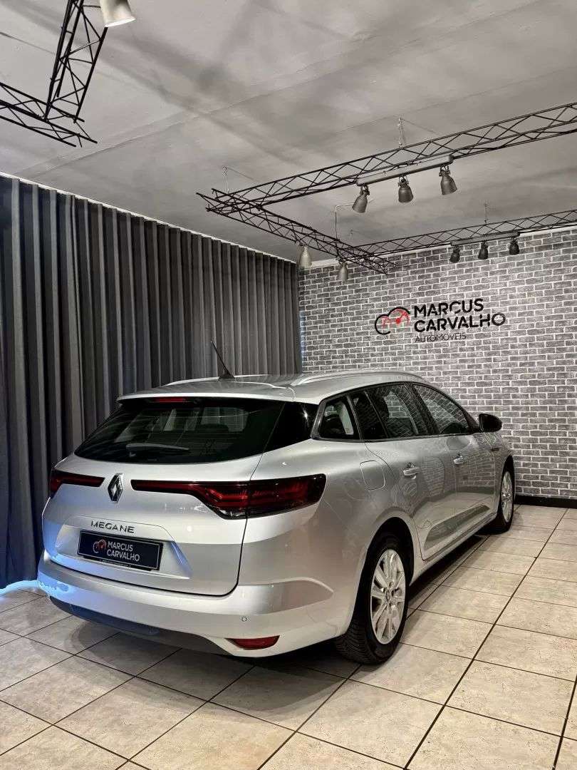 renault-megane-sport-tourer-2020-diesel-1461cc