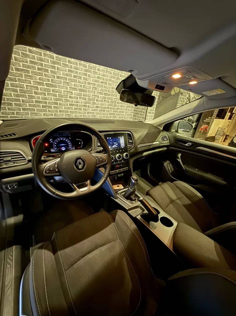 renault-megane-sport-tourer-2020-diesel-1461cc