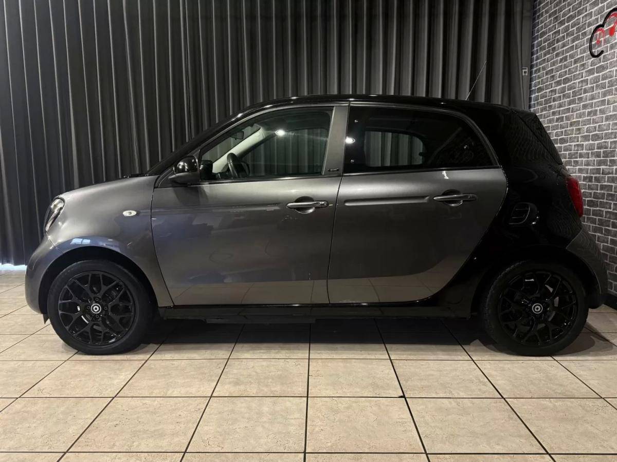 smart-forfour-2018-eletrico-200cc