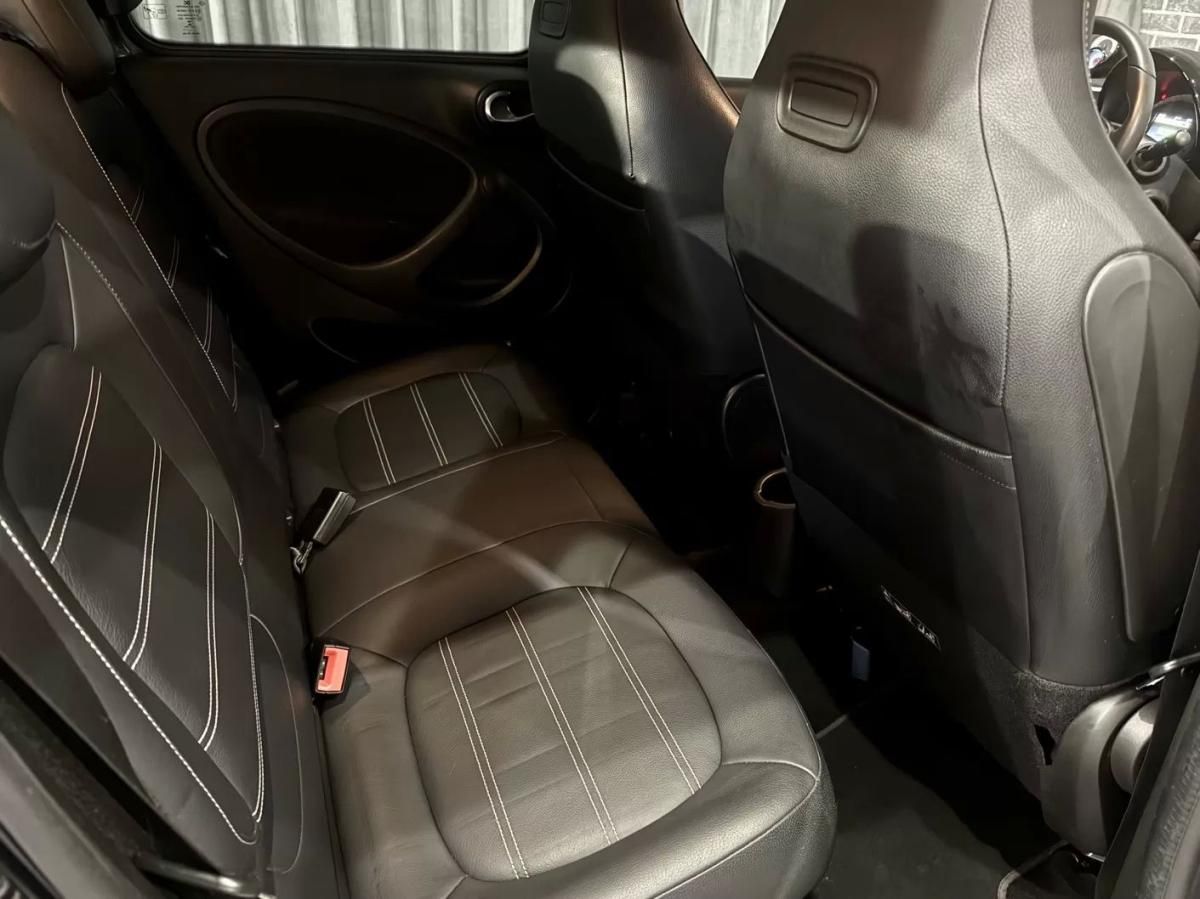 smart-forfour-2018-eletrico-200cc
