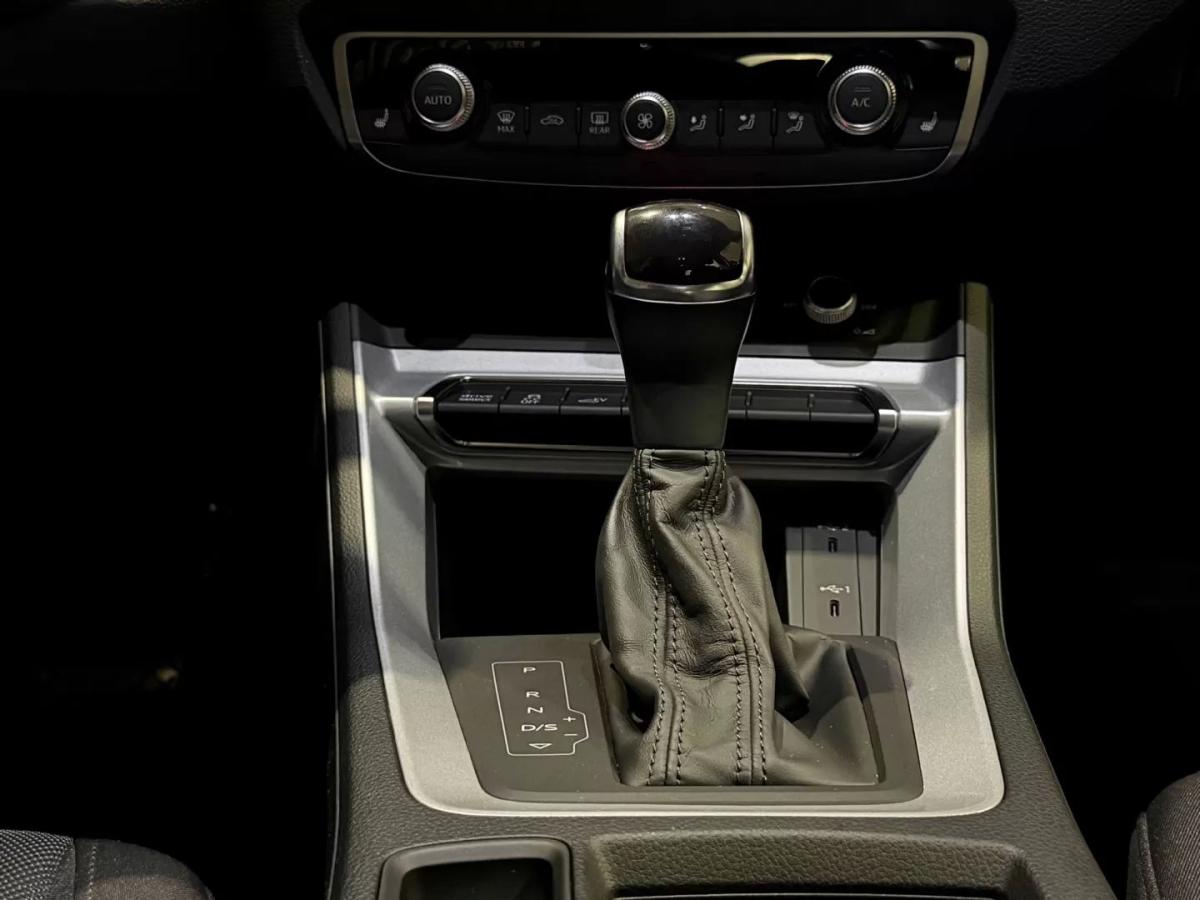 audi-q3-2021-hibrido-1395cc