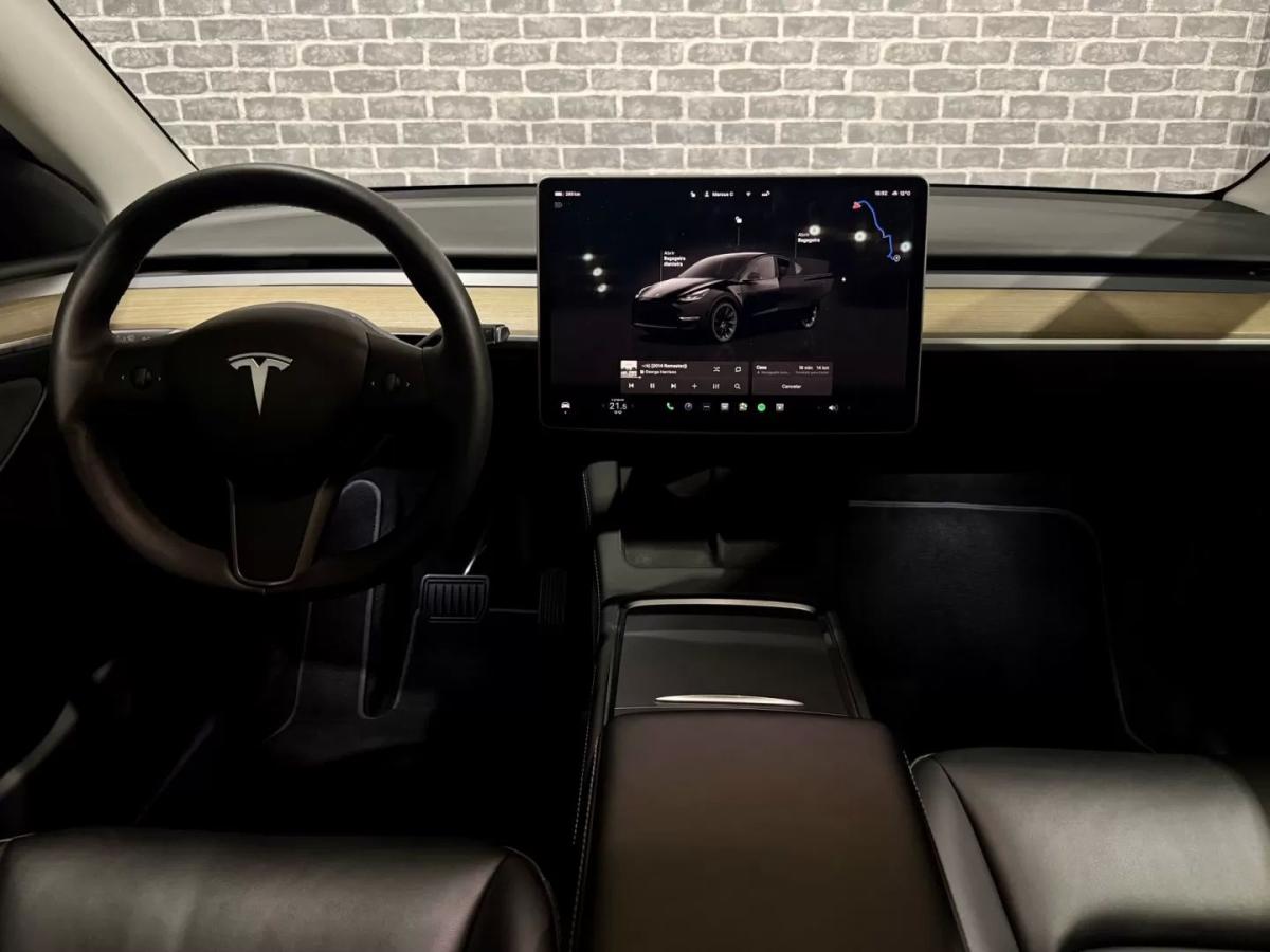 tesla-model-y-2022-eletrico-200cc